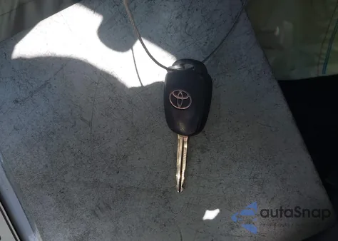 2017 Toyota Corolla Le from USA, damaged, VIN 5YFBURHE7HP715912